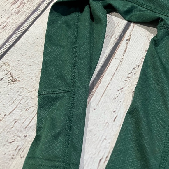 University of Oregon Ducks NCAA Colosseum Pullover Athletic Shirt - Picture 6 of 7